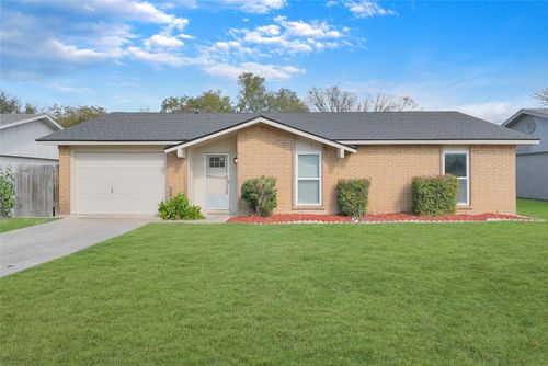 1813 Overglen Dr, Plano, TX, 75074-5039 | Card Image