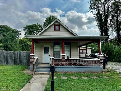 365 N Wayne Street, House other with 2 bedrooms, 1 bathrooms and null parking in Martinsville IN | Image 1