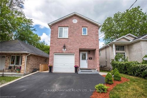 lower-17 Sterling Street, London East, ON, N5Y1Y4 | Card Image