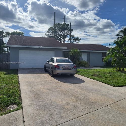 127 Seagull Ct, Royal Palm Beach, FL, 33411-1720 | Card Image