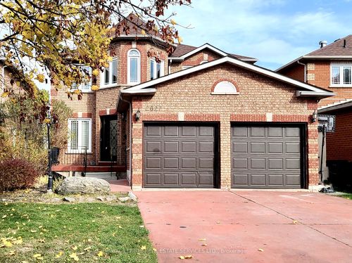 2627 Comet Crt, Mississauga, ON, L5K2S1 | Card Image