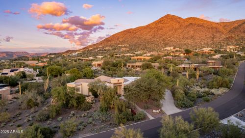 5830 E Restin Rd, Carefree, AZ, 85377-4175 | Card Image