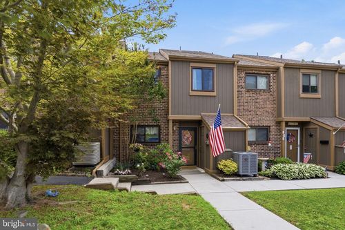 146 Larchwood Ct, COLLEGEVILLE, PA, 19426-2904 | Card Image