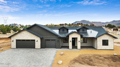 4613 W Stazenski Rd, Prescott, AZ, 86305-4848 | Card Image