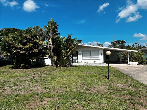 4360 Deleon St, FORT MYERS, FL, 33901-8954 | Card Image