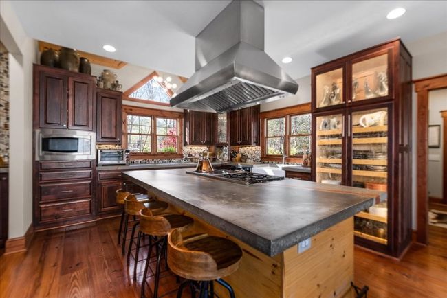 270 Mosswood Ln W, Home with 4 bedrooms, 5 bathrooms and 2 parking in Jasper GA | Image 18