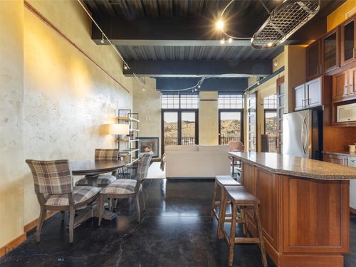 unit-3h-140 Village Crossing Way, Bozeman, MT, 59715-3845 | Card Image