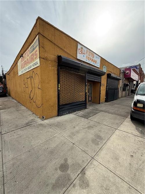 9530 Ditmas Avenue, Brooklyn, NY, 11236 | Card Image