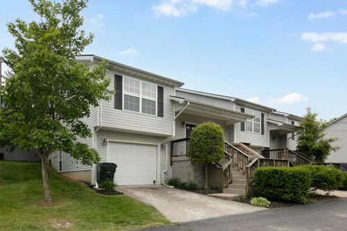 3661 Leisure Creek Ct, Lexington, KY, 40517 | Card Image