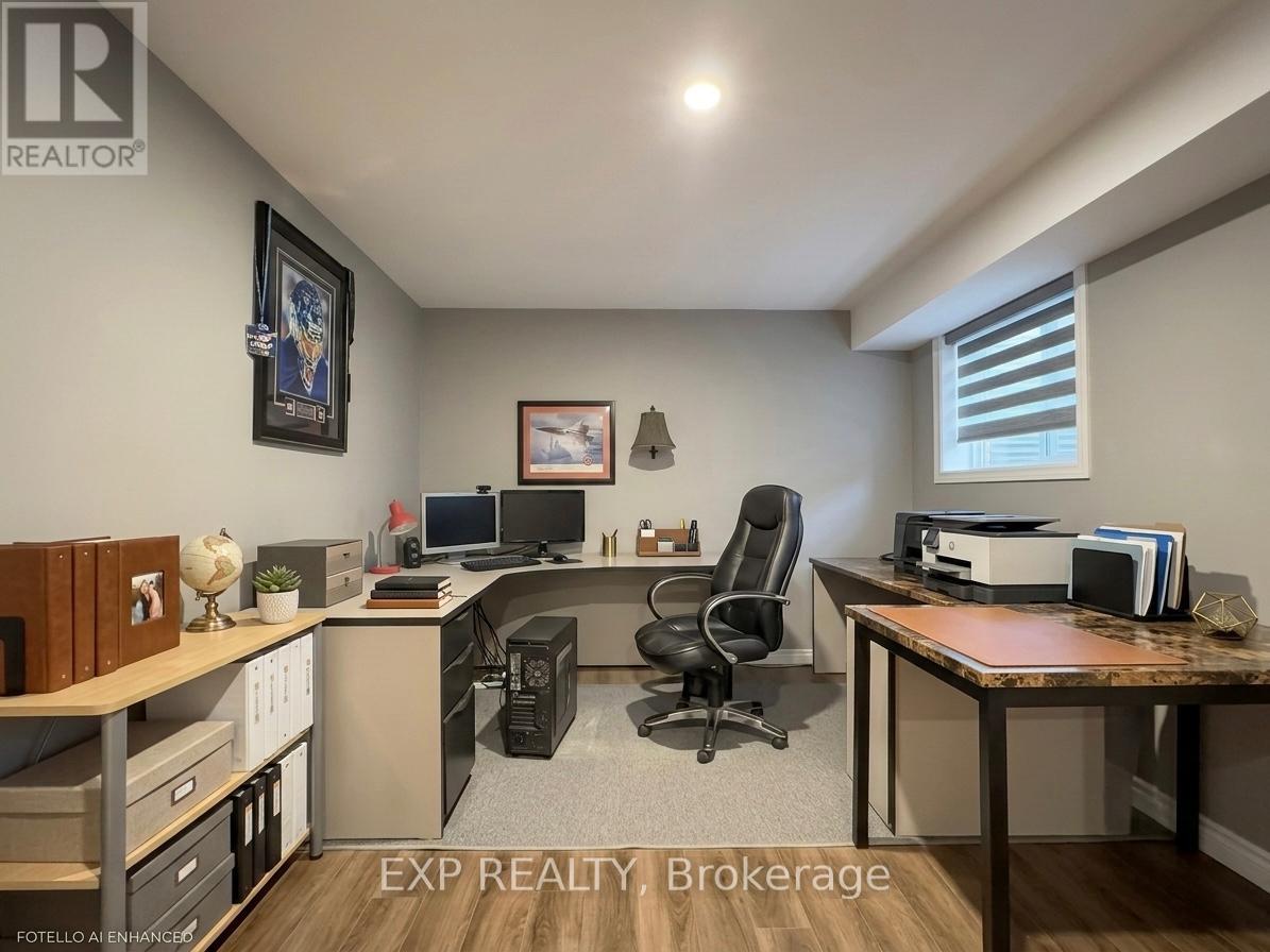 Residential in Central Elgin (Belmont) 3