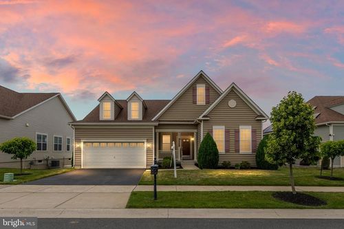 2753 Van Cliburn Cir, MIDDLETOWN, DE, 19709-3202 | Card Image