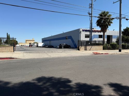 15392 Cobalt St, Sylmar, CA, 91342-2729 | Card Image