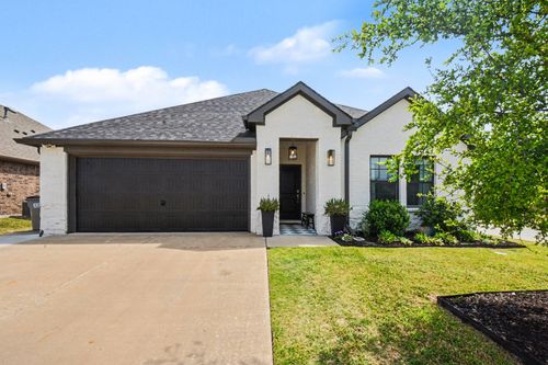 1011 Lonesome Way, Princeton, TX, 75407-1016 | Card Image