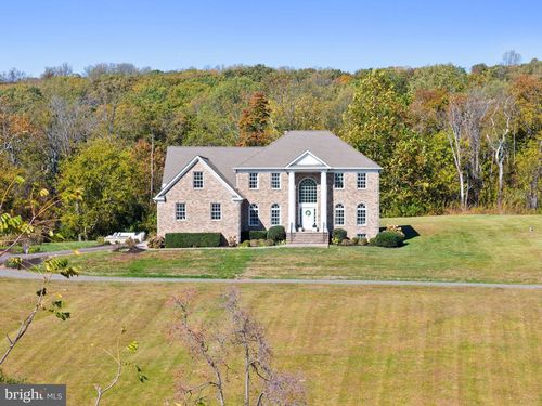 6576 Timothy Ln, WARRENTON, VA, 20186-9658 | Card Image