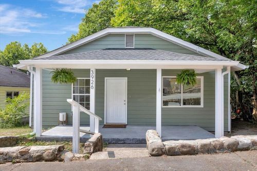 3926 Arkwright St, LUPTON CITY, TN, 37351-0411 | Card Image