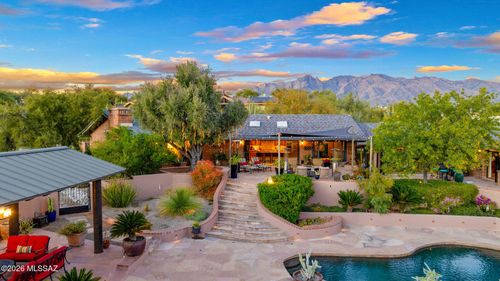4425 N Hacienda Del Sol Rd, Tucson, AZ, 85718-6617 | Card Image