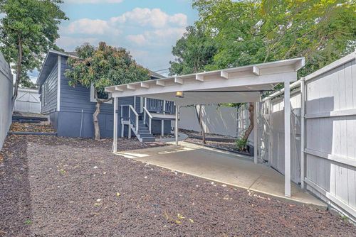 122 S 20th St, San Diego, CA, 92113-1151 | Card Image