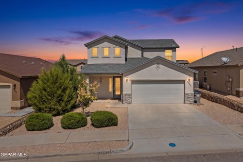 7553 Wolf Creek Dr, El Paso, TX, 79911-3143 | Card Image