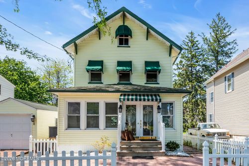 31 Vought Ave, Freehold, NJ, 07728-1633 | Card Image