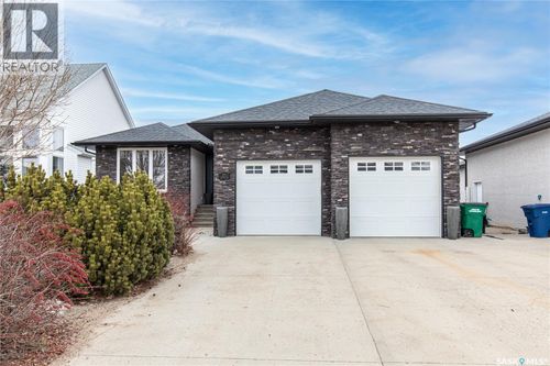 271 Blue Sage Dr, Moose Jaw, SK, S6J1N5 | Card Image
