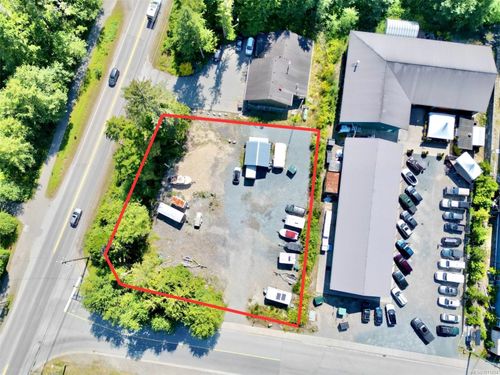 699 Industrial Way, Tofino, BC, V0R | Card Image