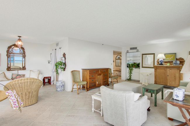 APT-4D - 5280 N Ocean Dr, Condo with 2 bedrooms, 2 bathrooms and null parking in Riviera Beach FL | Image 21