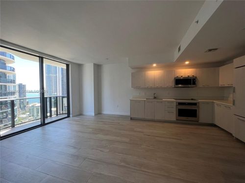 2702-55 Sw 9th St, Miami, FL, 33130-3999 | Card Image