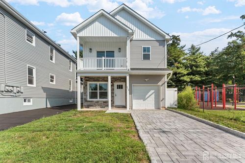 415 E 9th Ave, Roselle, NJ, 07203-2172 | Card Image