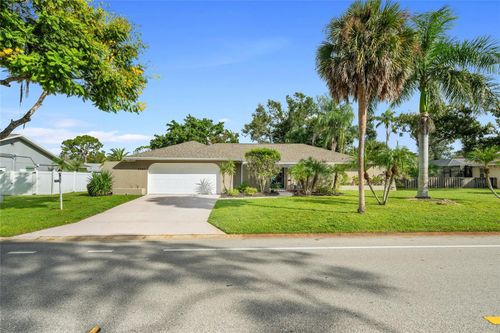 4207 Charing Cross Rd, SARASOTA, FL, 34241-6120 | Card Image