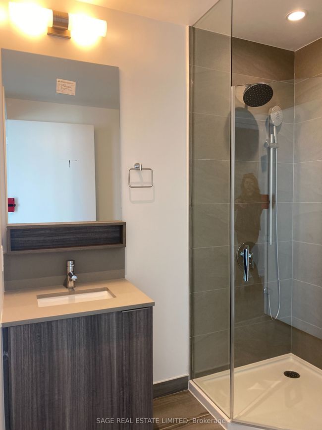3210 - 5 Buttermill Ave, Condo with 2 bedrooms, 2 bathrooms and null parking in Vaughan ON | Image 21