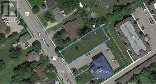 25 Yonge St N, Elmvale, ON, L0L1P0 | Card Image