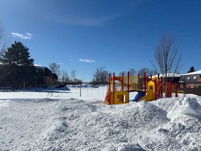 G3 - 810 Kyle Crt, Condo with 2 bedrooms, 1 bathrooms and 1 parking in Brockville ON | Image 6