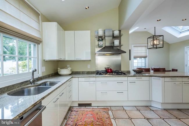 84 Elm Rd, House other with 6 bedrooms, 5 bathrooms and null parking in Princeton NJ | Image 16