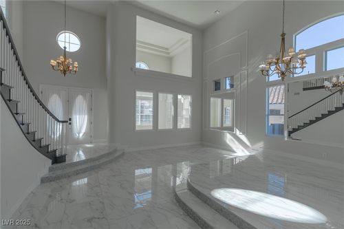 1392 Via Merano St, Henderson, NV, 89052-4094 | Card Image