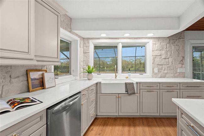 4320 Middle Lake Dr, House other with 4 bedrooms, 3 bathrooms and null parking in TAMPA FL | Image 27