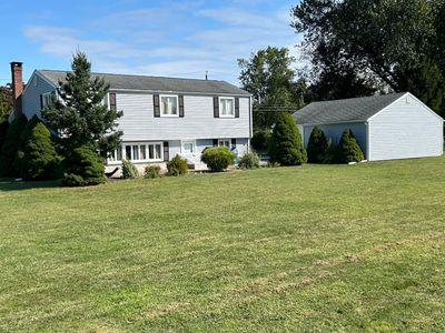 20 Millwood Drive, House other with 3 bedrooms, 1 bathrooms and 3 parking in Branford CT | Image 3