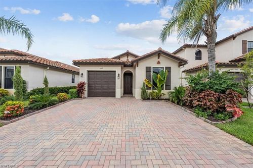 5465 Cameron Dr, AVE MARIA, FL, 34142-5082 | Card Image