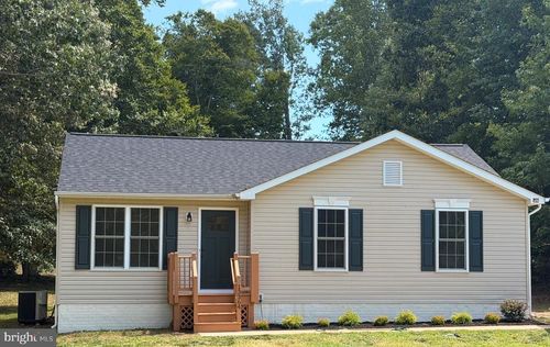 13364 Julien St, WOODFORD, VA, 22580-3341 | Card Image