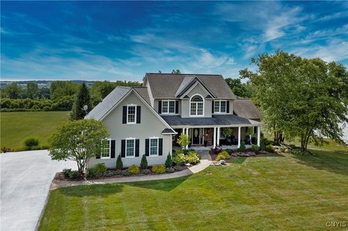 3981 Aquinnah Hts, Marcellus, NY, 13108-9513 | Card Image