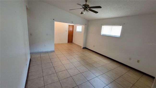 2212 Atrium Cir, House other with 3 bedrooms, 2 bathrooms and null parking in ORLANDO FL | Image 4