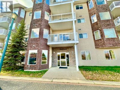 10212 101 St, Condo with 2 bedrooms, 2 bathrooms and 1 parking in Lac La Biche AB | Image 1