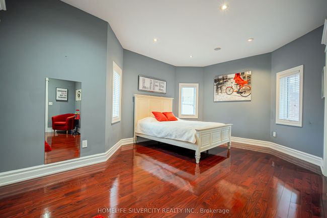 26 Jacob Brill Cres, House other with 6 bedrooms, 5 bathrooms and 4 parking in Brampton ON | Image 28