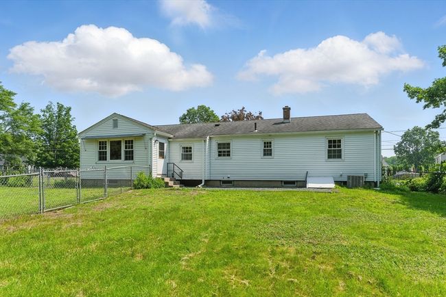 945 Shoemaker Ln, House other with 4 bedrooms, 1 bathrooms and 4 parking in Feeding Hills MA | Image 35