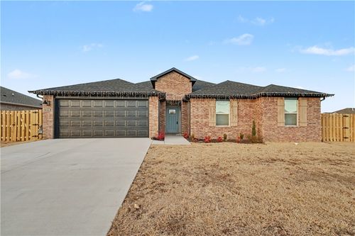 210 Collie Ave, Lowell, AR, 72745-3043 | Card Image