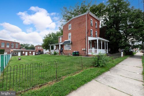618 W Lafayette St, NORRISTOWN, PA, 19401-4549 | Card Image