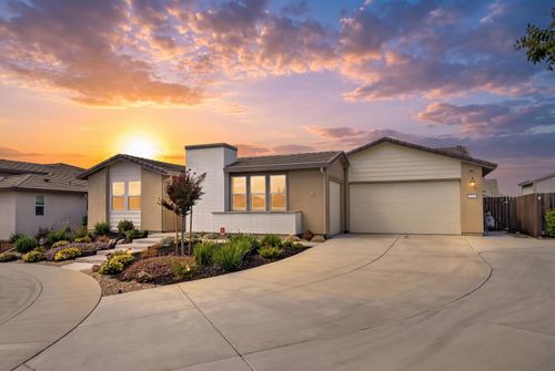 124 Basile Ct, Lincoln, CA, 95648-7975 | Card Image
