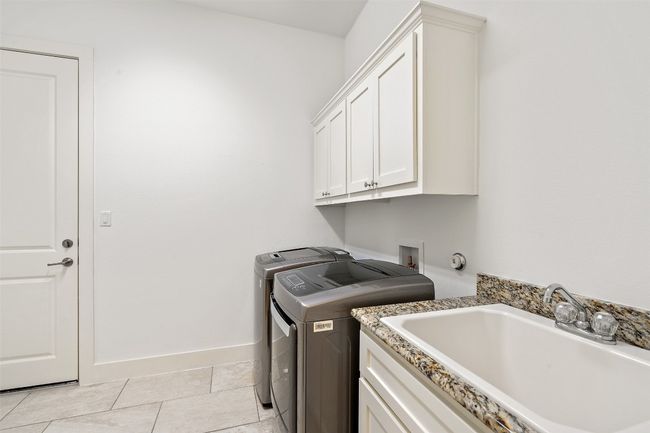 402 Tempranillo Way, House other with 5 bedrooms, 5 bathrooms and null parking in Austin TX | Image 32