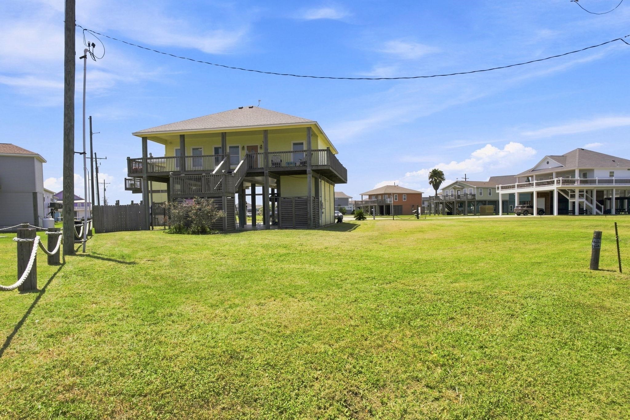 Residential in Crystal Beach 2