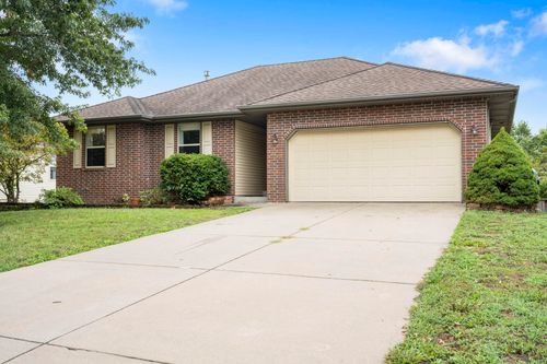 5333 S Honeysuckle Ln, Battlefield, MO, 65619-8291 | Card Image