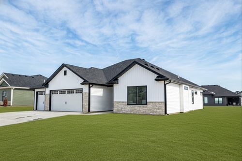 5800 Harvest Leaf Dr, COLUMBIA, MO, 65202-5685 | Card Image